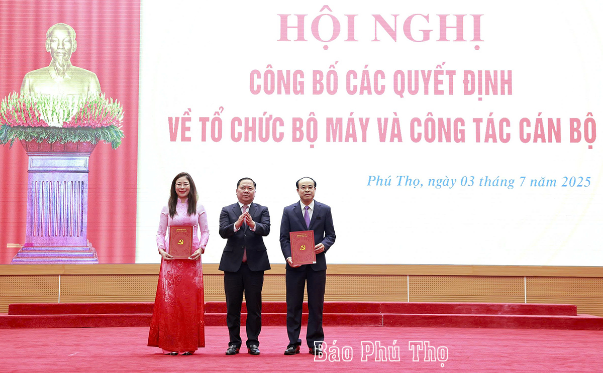 Hội nghị công bố các quyết định về tổ chức bộ máy và công tác cán bộ
