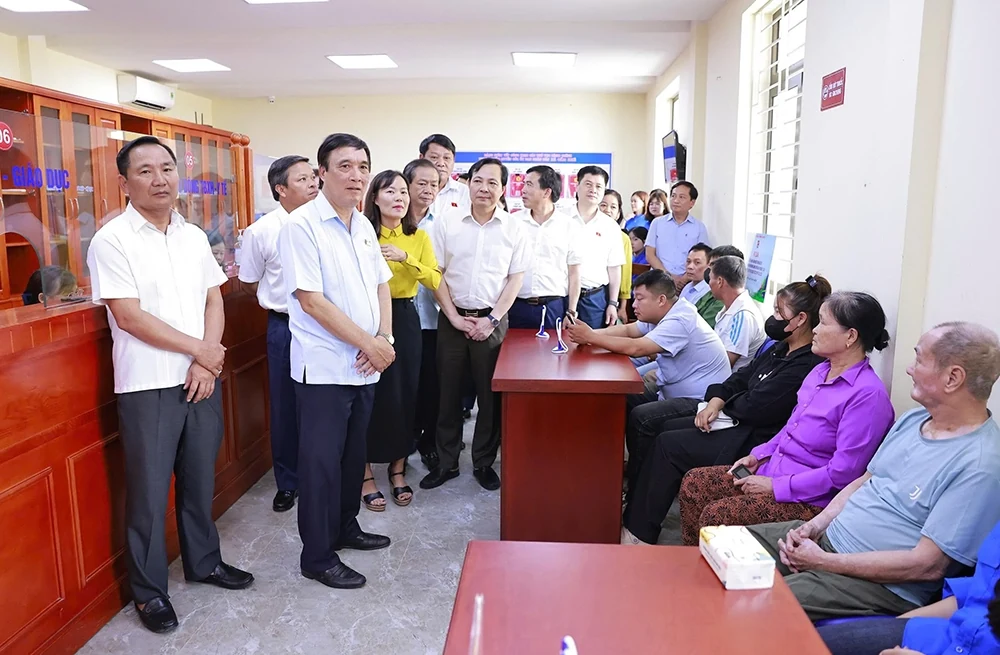 Đoàn ĐBQH tiếp xúc cử tri sau kỳ họp thứ Chín, Quốc hội khoá XV