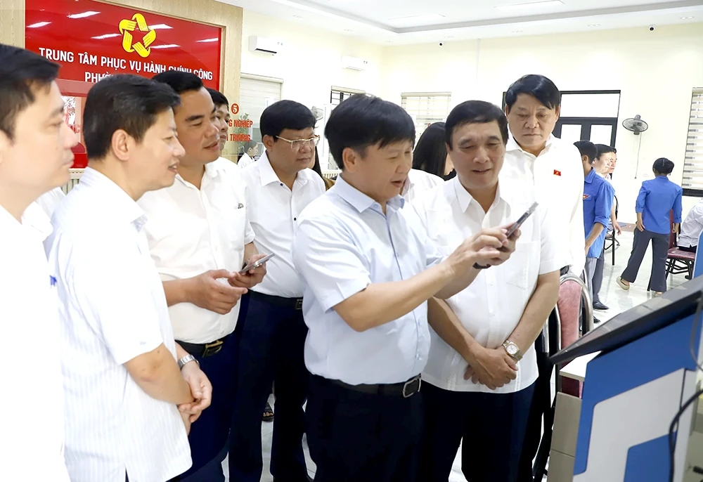 Tiếp xúc cử tri sau kỳ họp thứ Chín, Quốc hội khoá XV