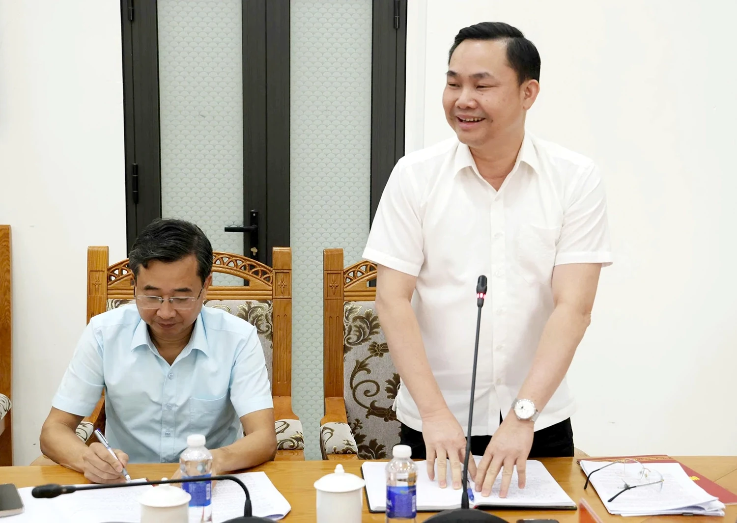 Phó Chủ tịch UBND tỉnh Vũ Việt Văn làm việc tại xã Bình Nguyên