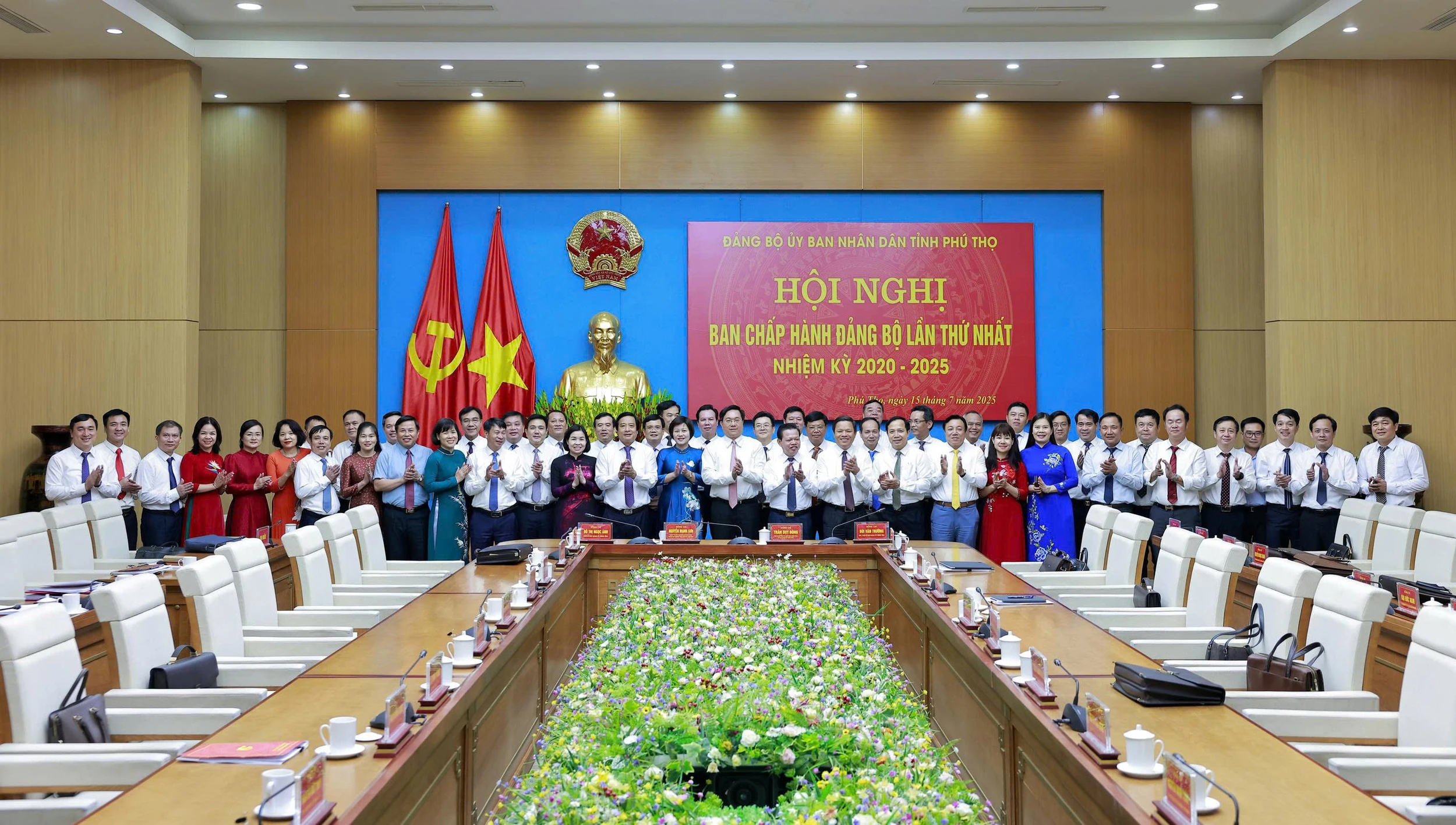 Hội nghị Ban Chấp hành Đảng bộ UBND tỉnh lần thứ Nhất
