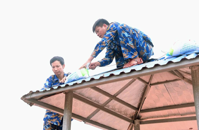 Bão Wipha mạnh cấp 11, tiến vào Vịnh Bắc Bộ