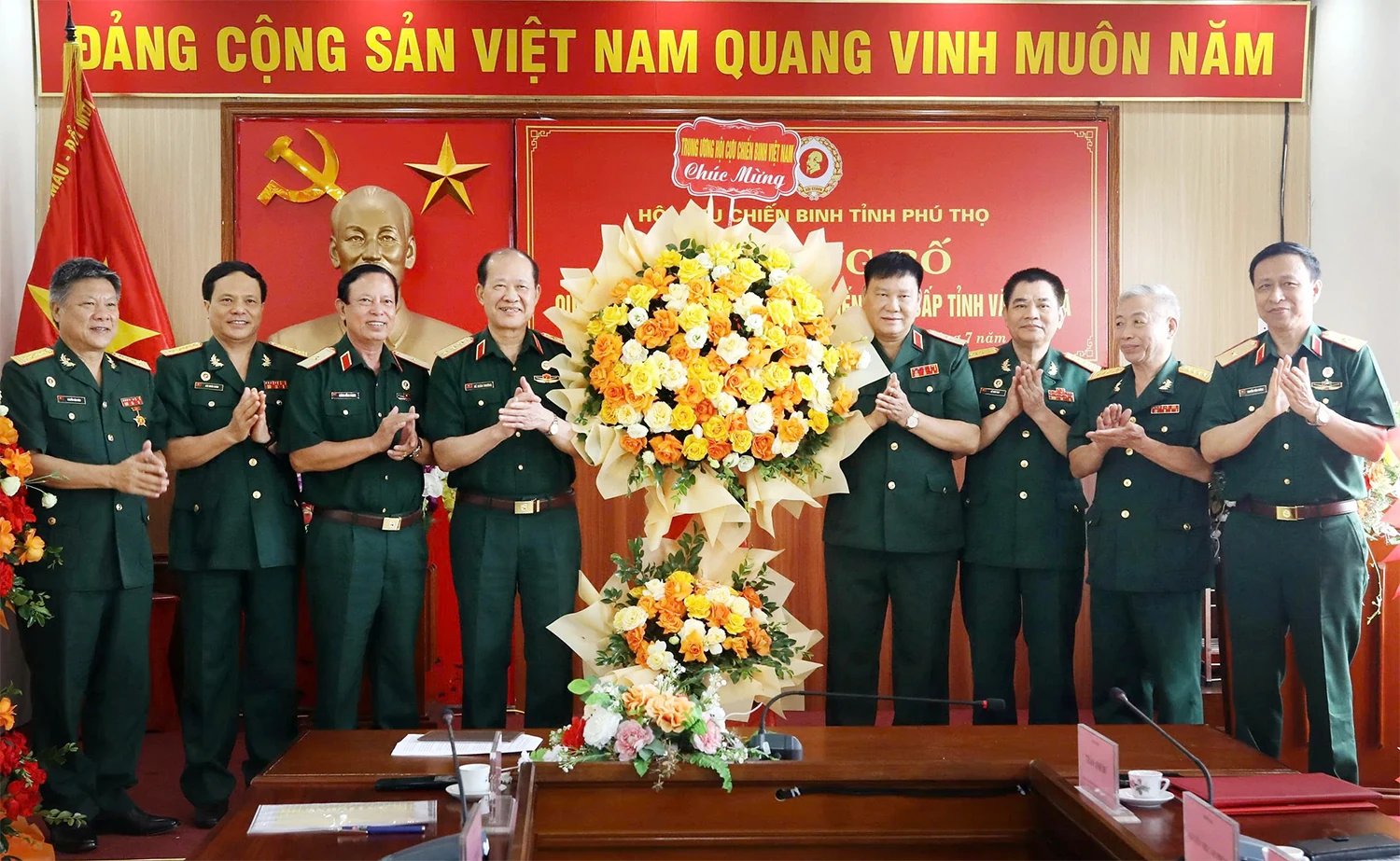 Công bố Quyết định thành lập Hội Cựu chiến binh cấp tỉnh và cấp xã