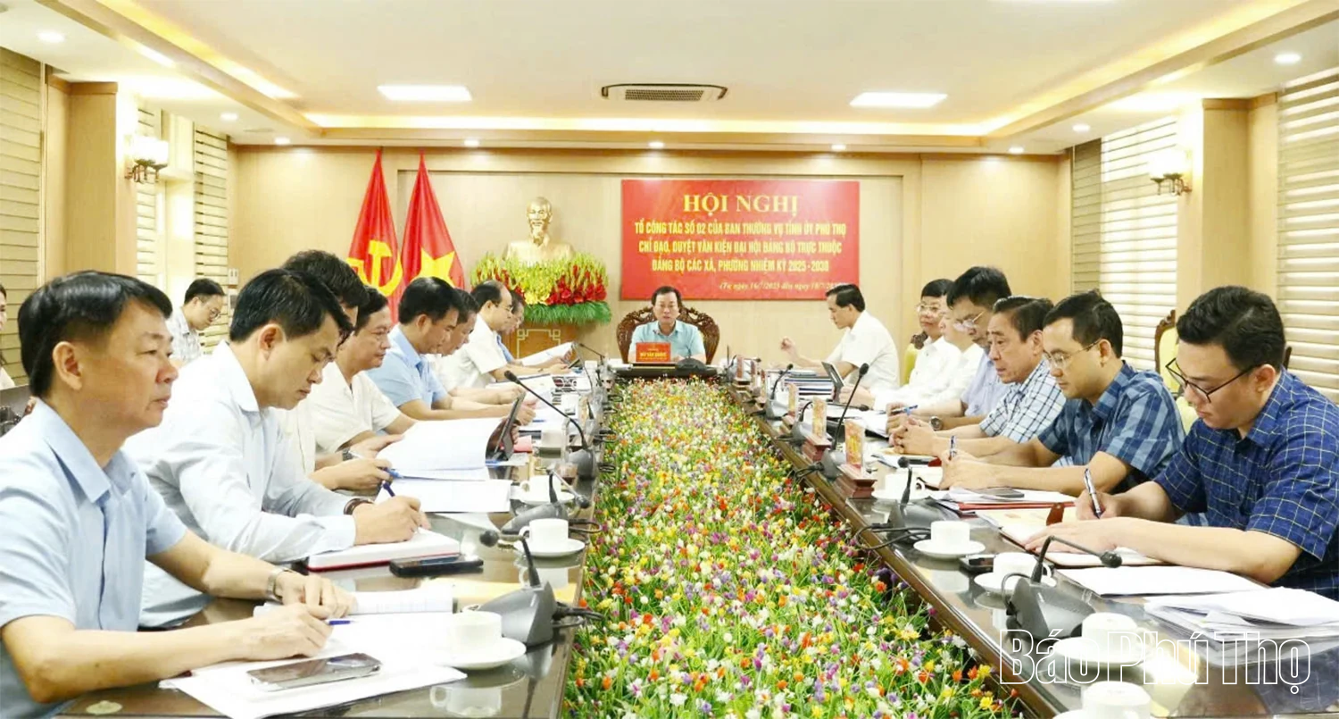 Tổ công tác số 2 duyệt văn kiện Đại hội Đảng bộ các xã nhiệm kỳ 2025 – 2030