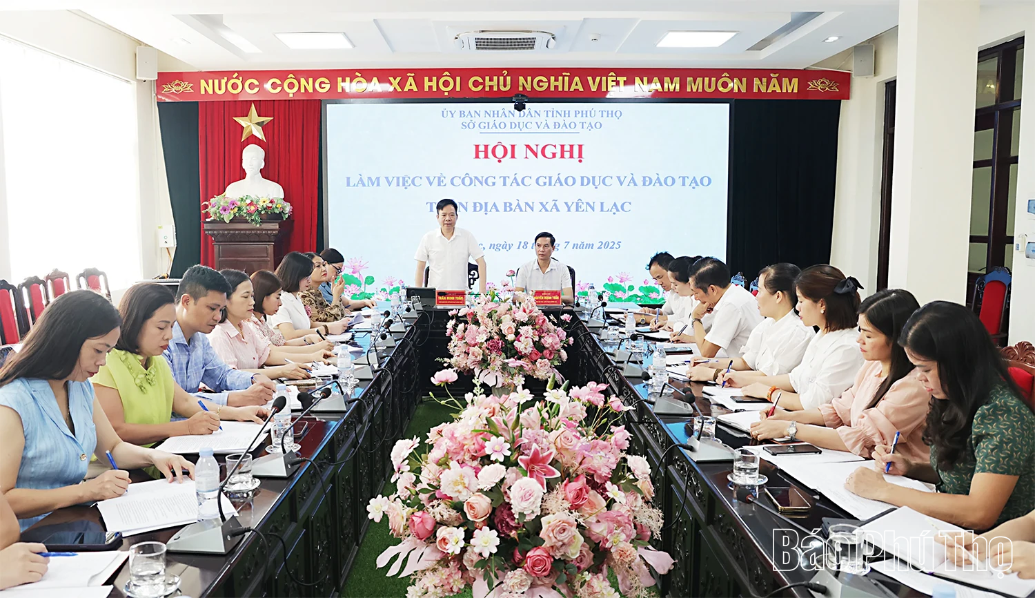 Đoàn công tác Sở Giáo dục và Đào tạo làm việc tại xã Yên Lạc
