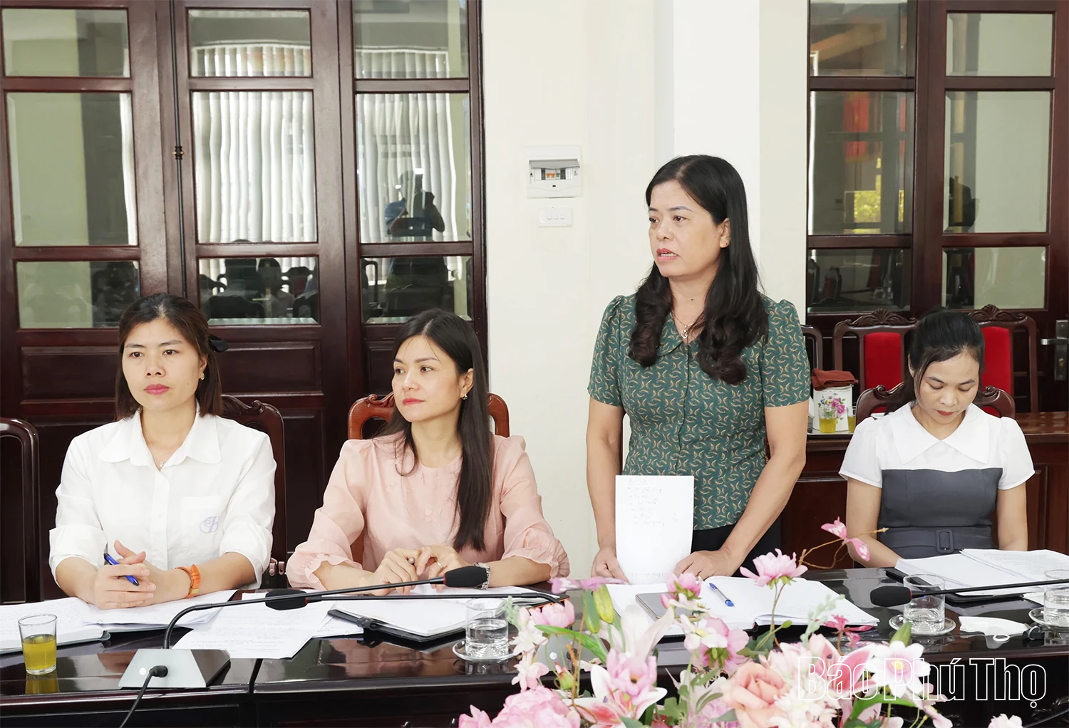 Đoàn công tác Sở Giáo dục và Đào tạo làm việc tại xã Yên Lạc