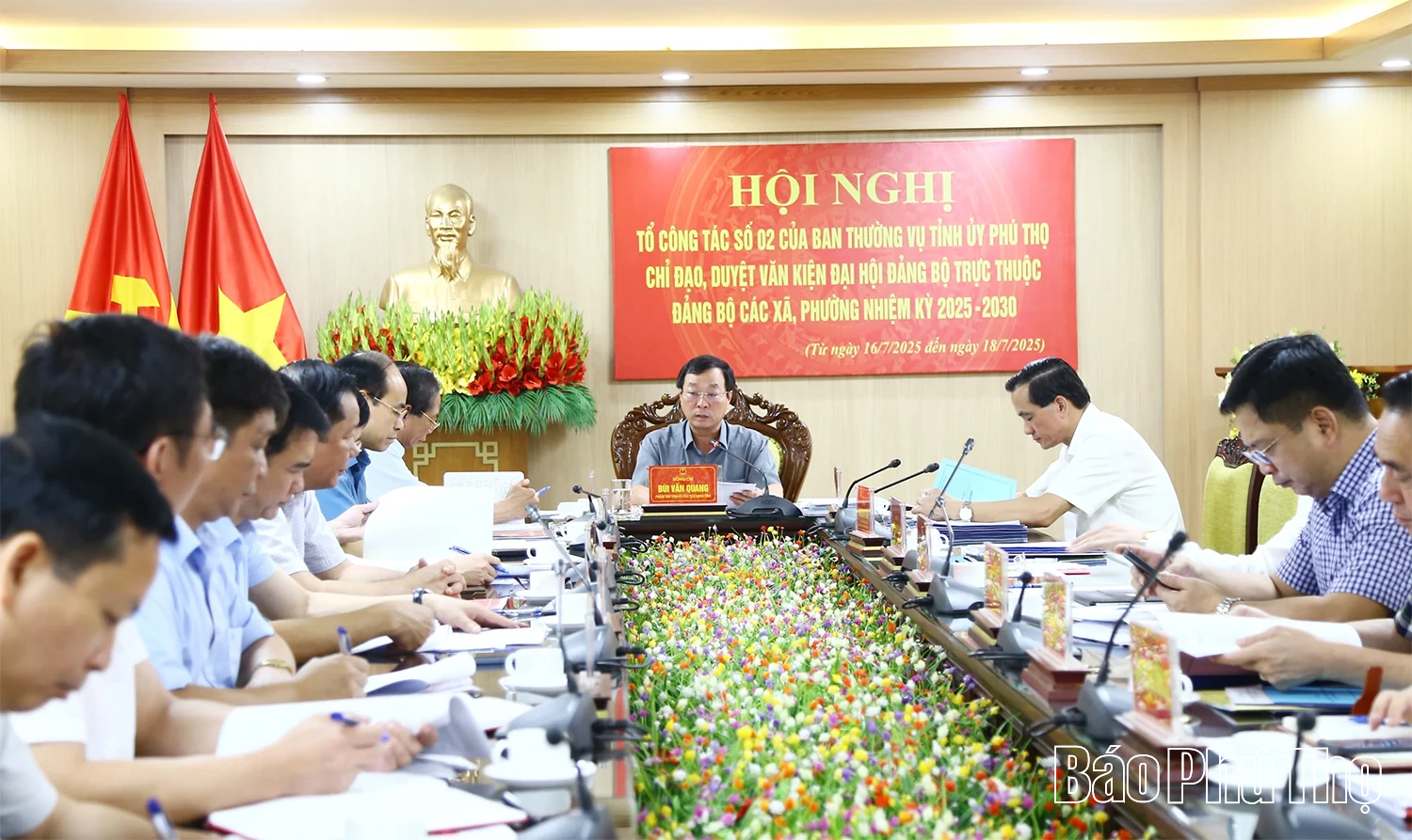 Tổ công tác số 2 duyệt văn kiện Đại hội 10 Đảng bộ xã nhiệm kỳ 2025 – 2030