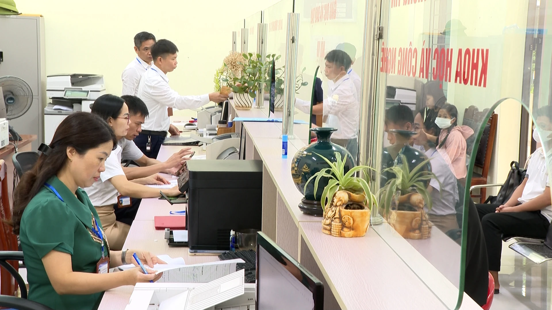 Đổi mới để phục vụ tốt hơn nhu cầu của nhân dân