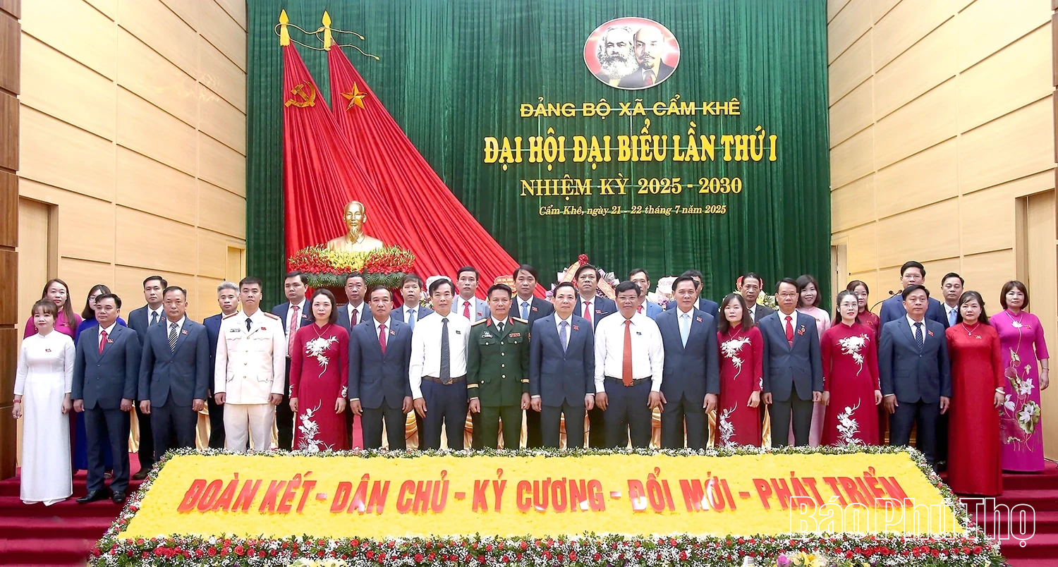 Đại hội Đảng bộ xã Cẩm Khê lần thứ I