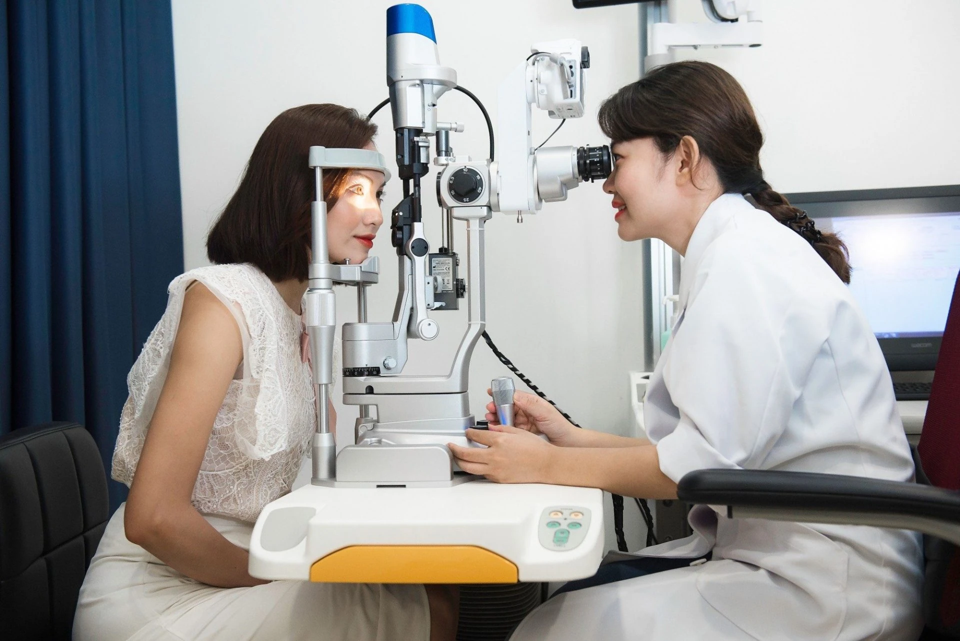 Giải mã nguyên nhân mắt dại, mắt bị mờ và cách cải thiện cùng EYE PLUS