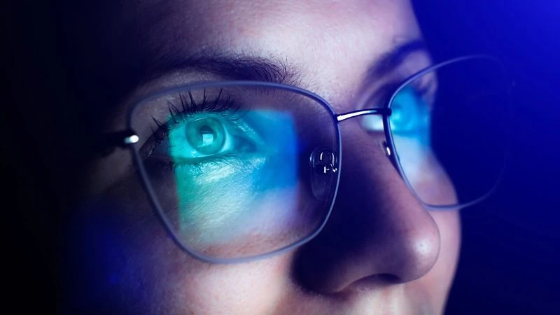 Giải mã nguyên nhân mắt dại, mắt bị mờ và cách cải thiện cùng EYE PLUS