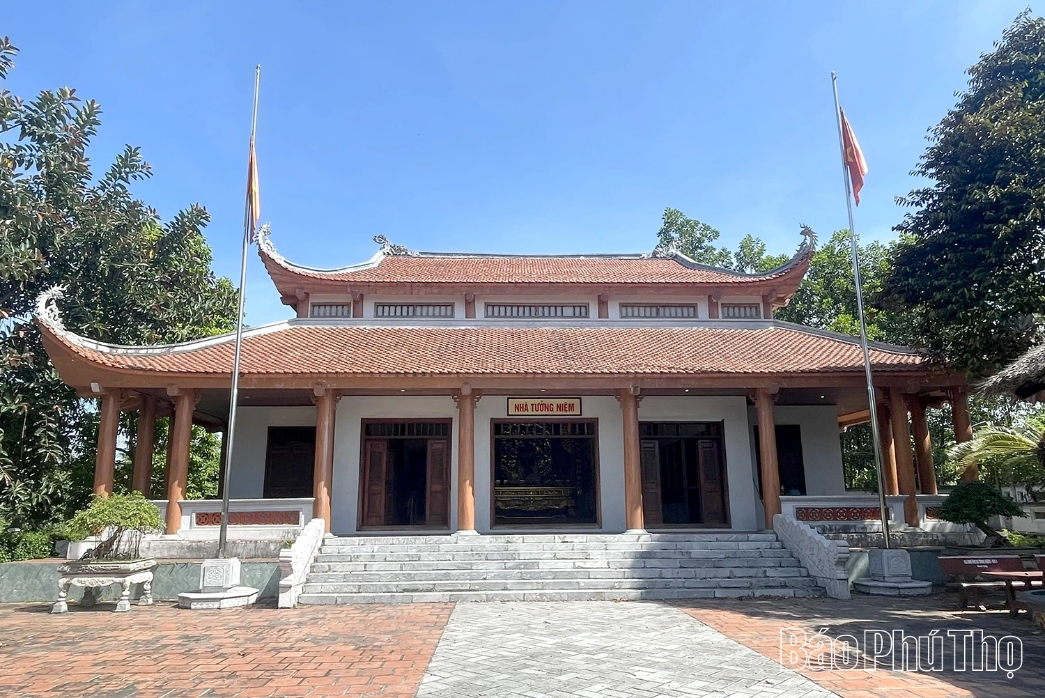 Theo “Dấu chân ” Người sáng niềm tin