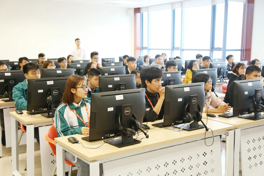 Cảnh báo thủ đoạn lừa đảo học sinh, sinh viên trên mạng