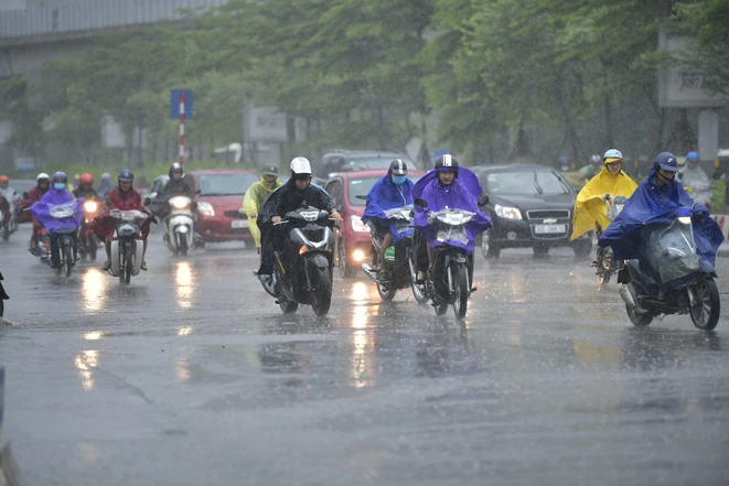 Thời tiết ngày 15/8: Mưa lớn diện rộng ở Bắc Bộ, Trung Bộ và Tây Nguyên