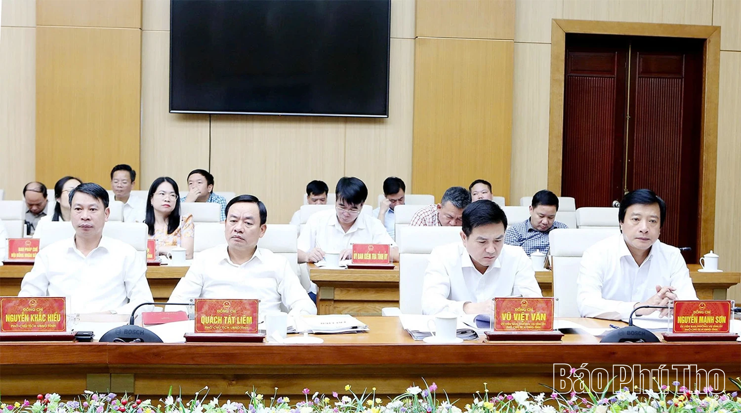 Phiên họp Hành chính tháng 7 của UBND tỉnh