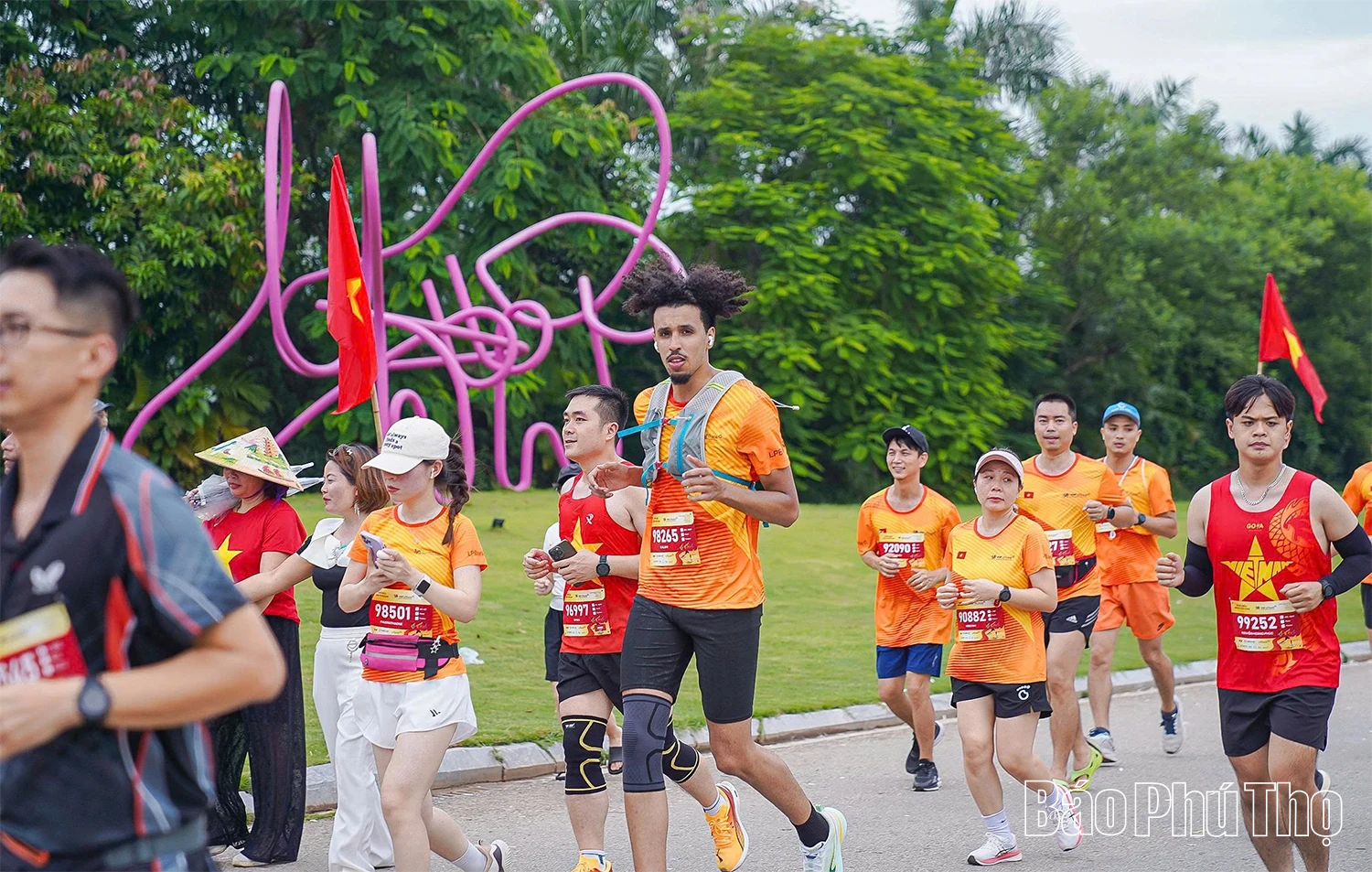Giải Marathon Quốc tế VTV LPBank 2025: Quảng bá văn hóa, du lịch Việt Nam