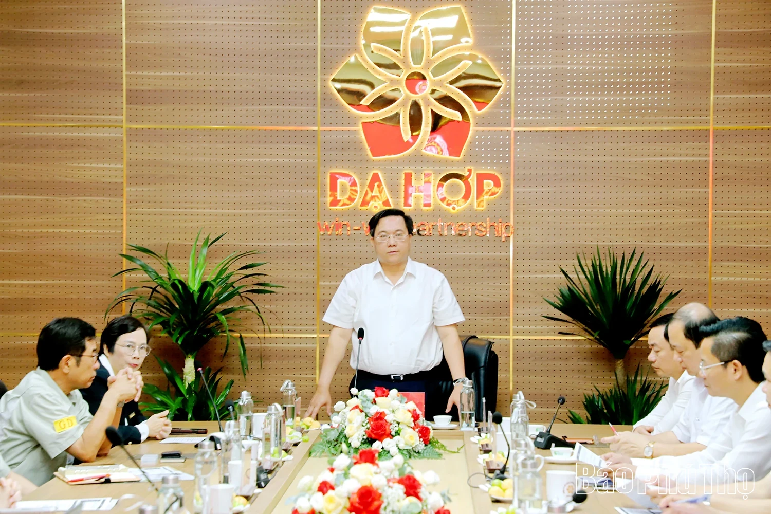Chairman of the Provincial Peoples Committee Tran Duy Dong Inspects Key Projects Across the Province