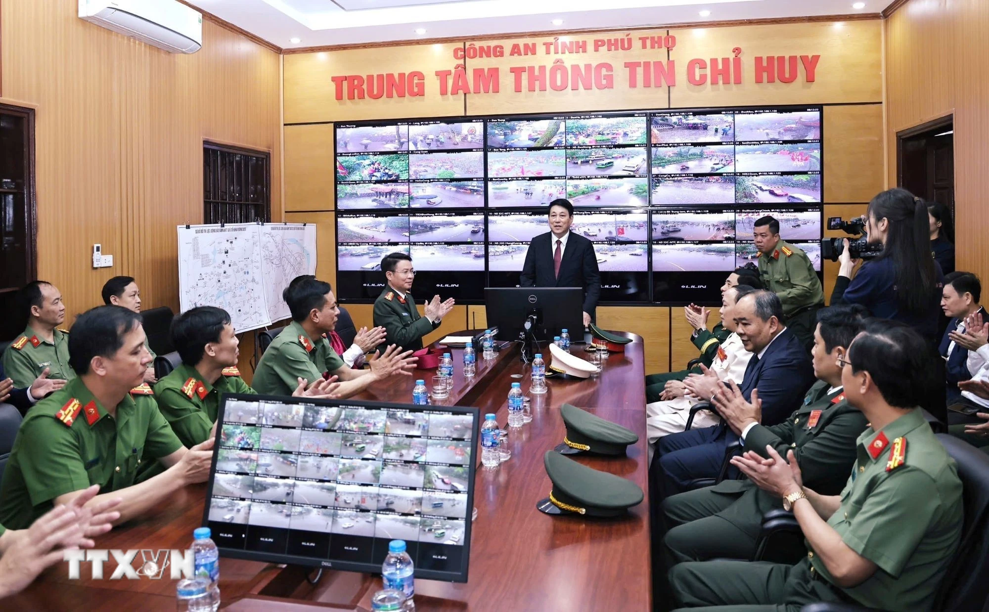 80 năm Công an Nhân dân Việt Nam cùng toàn dân trong sự nghiệp xây dựng và bảo vệ Tổ quốc