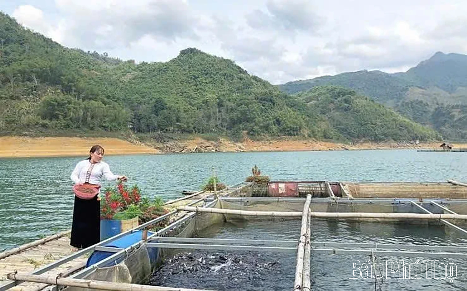 Xã Tiền Phong vượt khó phát triển kinh tế