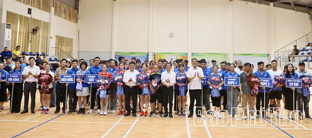 Khai mạc Giải thể thao truyền thống “Cup supe Lâm Thao” năm 2025
