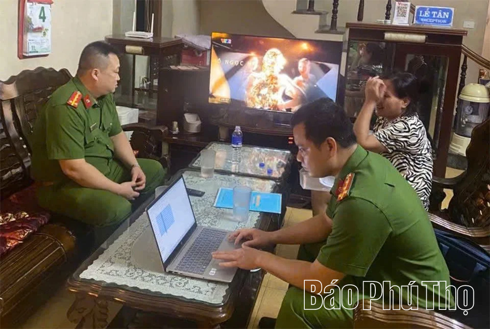 Bám sát địa bàn, giữ vững an ninh trật tự