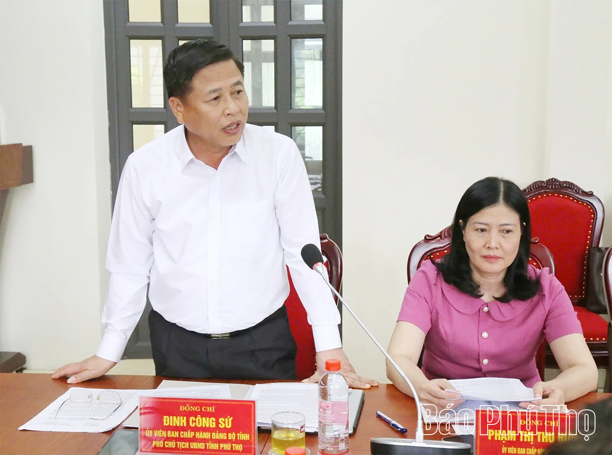 Phó Bí thư Tỉnh ủy Bùi Huy Vĩnh làm việc tại xã Mường Động về thực hiện chính quyền địa phương 2 cấp