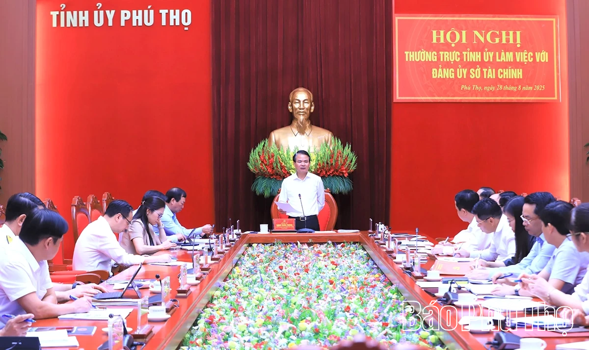 Thường trực Tỉnh uỷ làm việc với Đảng ủy Sở Tài chính