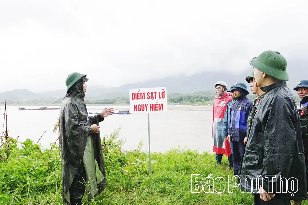 Kiểm tra, đánh giá tình hình sạt lở khu vực hạ lưu sông Đà