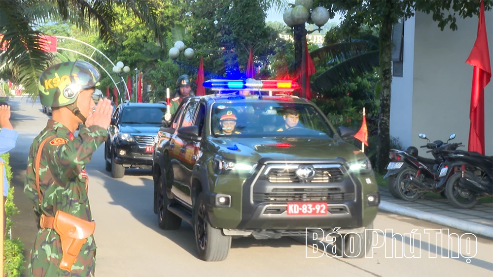 Từ Phú Thọ lan tỏa “tinh thần Việt” trong nhịp bước quân nhân Lào, Campuchia