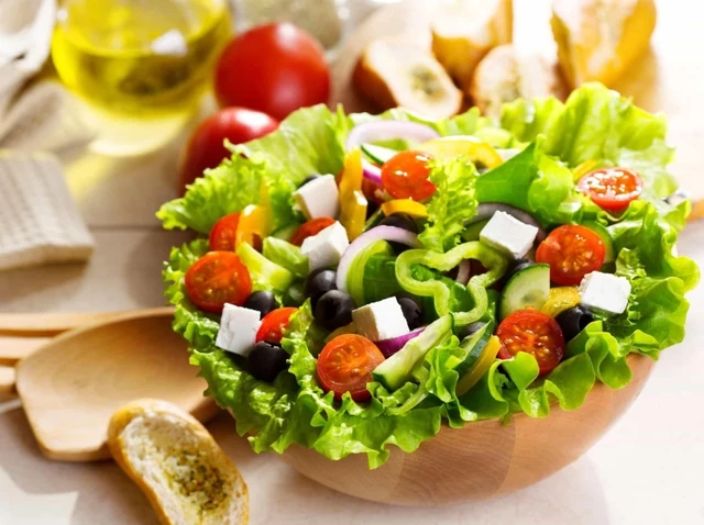 6 nhóm thực phẩm nên kiêng trước khi chạy bộ đường dài