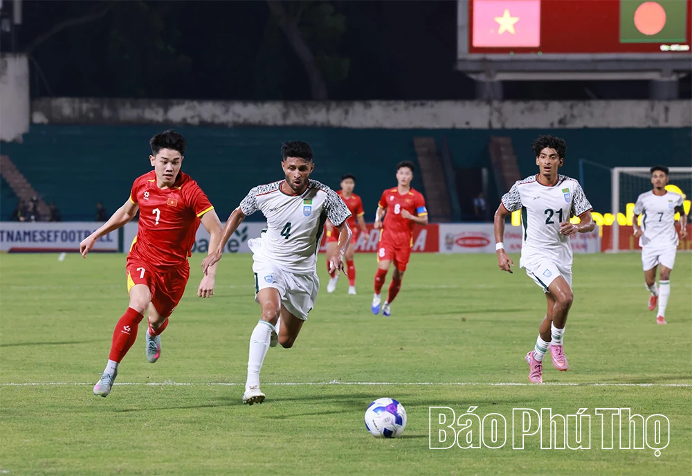Những hình ảnh đẹp của Đội tuyển U23 Việt Nam trên SVĐ Việt Trì