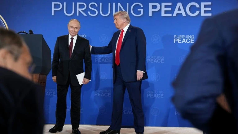 Hòa đàm Nga-Ukraine bế tắc, ông Trump tuyên bố cạn kiệt kiên nhẫn với ông Putin
