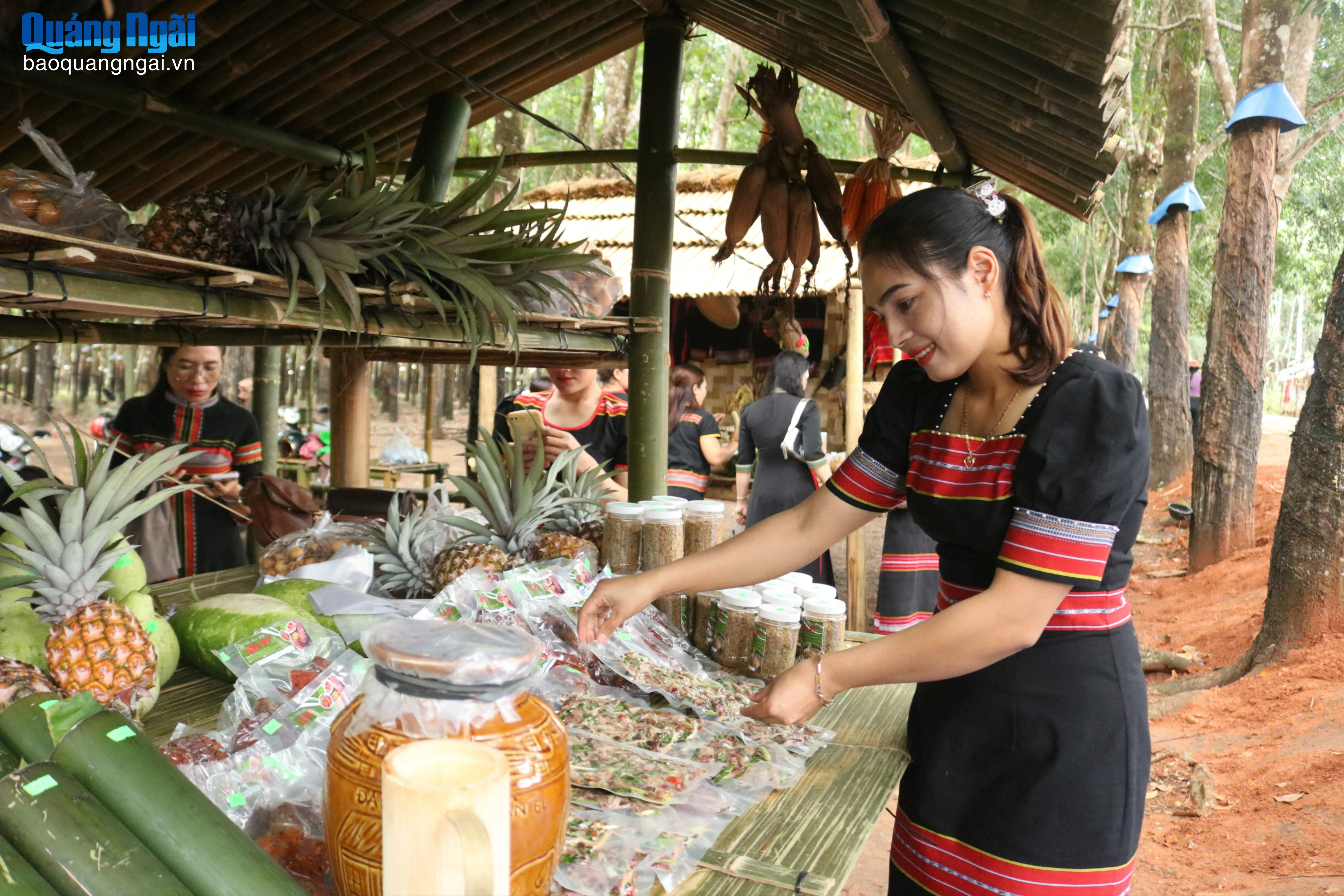 “Hồi sinh” văn hóa từ du lịch cộng đồng