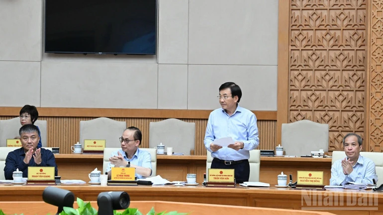Đầu tư công sức, trí tuệ, nâng cao chất lượng công tác xây dựng pháp luật