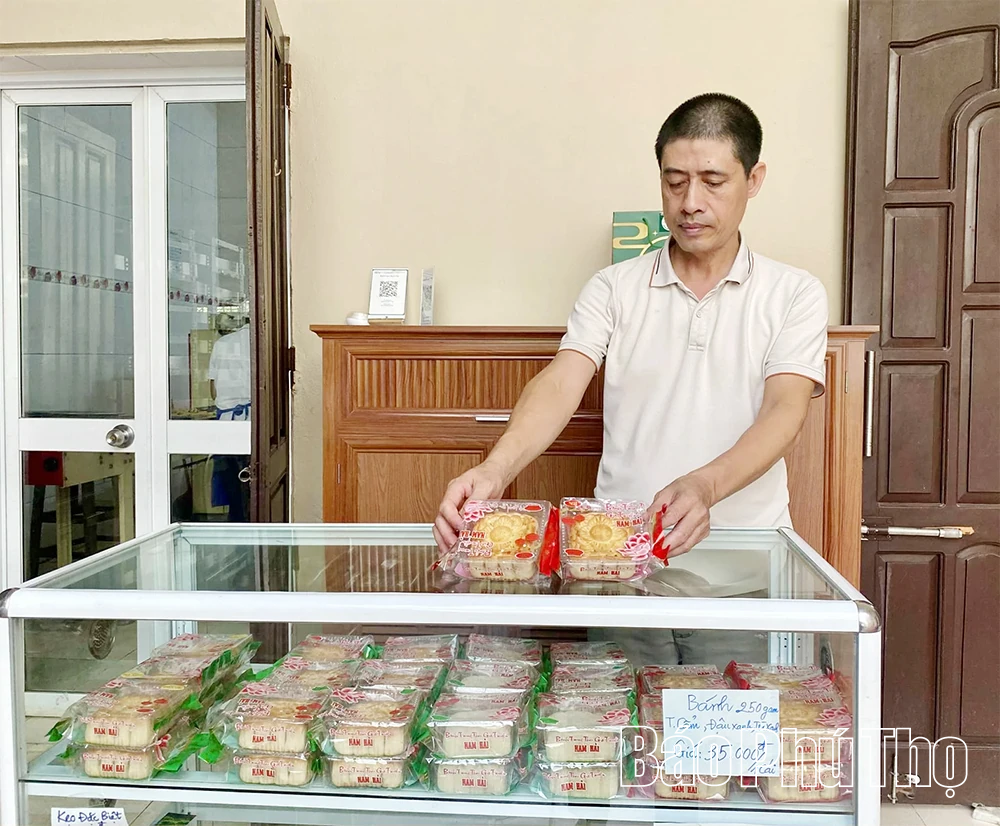 “Giữ lửa” nghề làm bánh trung thu truyền thống