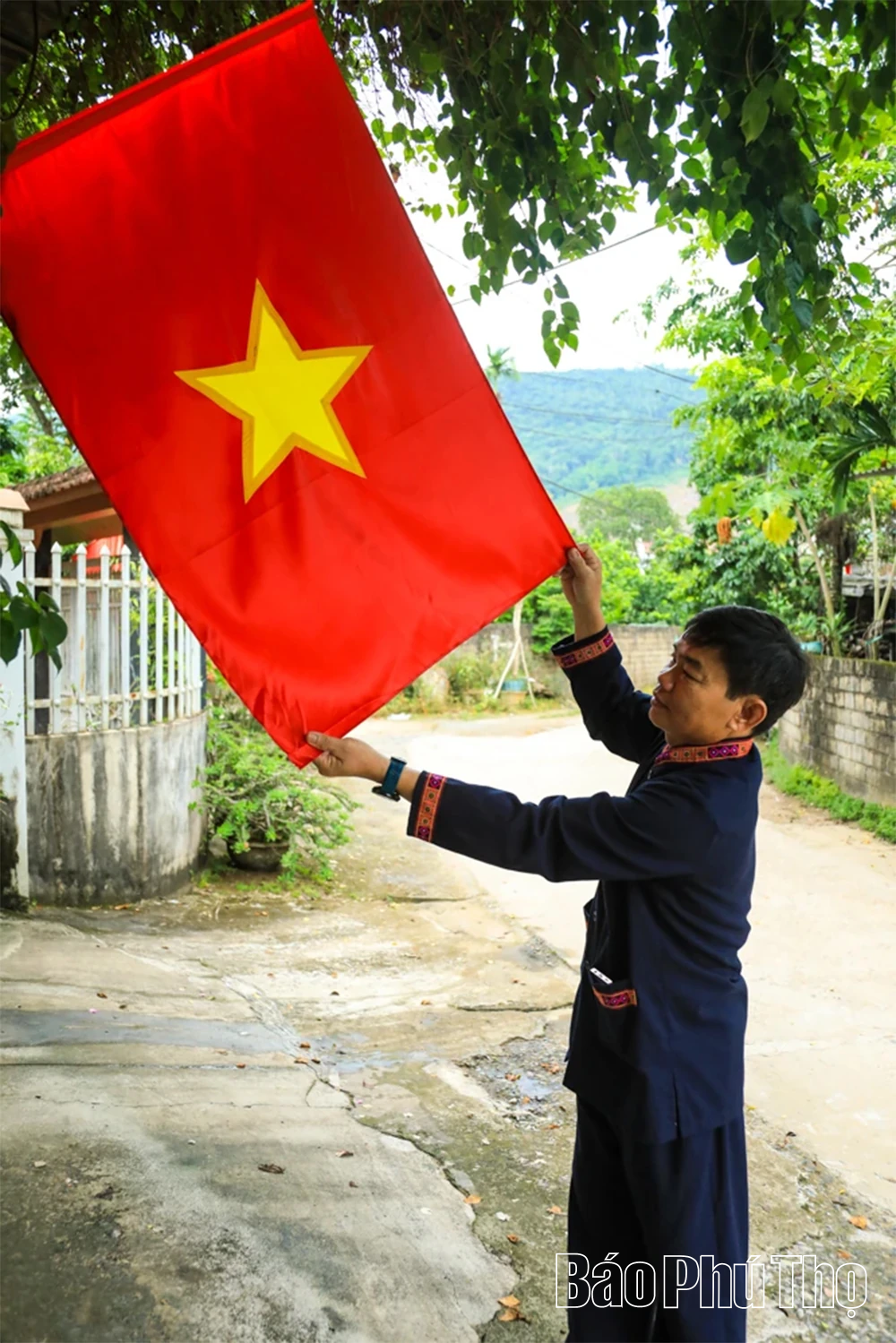 Hân hoan hướng về ngày hội lớn
