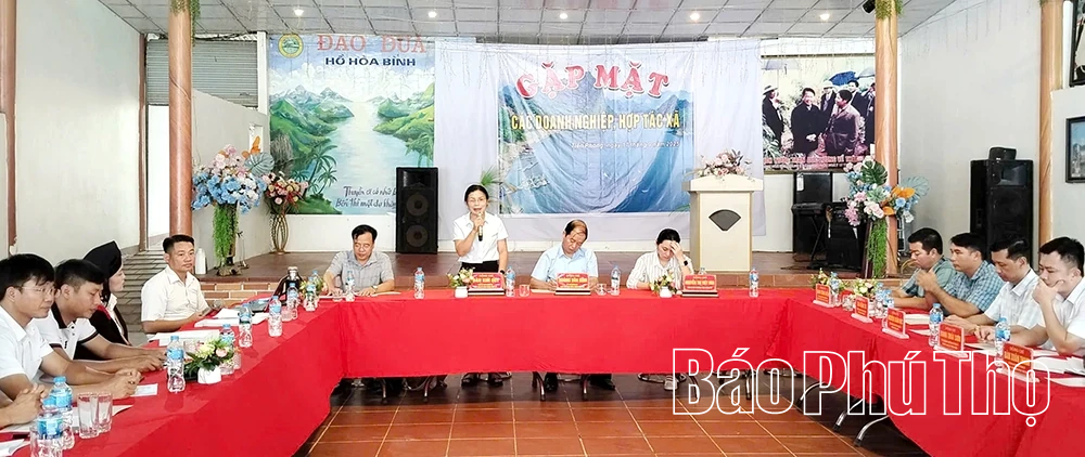 Tien Phong Commune Meets with Enterprises and Cooperatives to Promote Cultural and Tourism Development