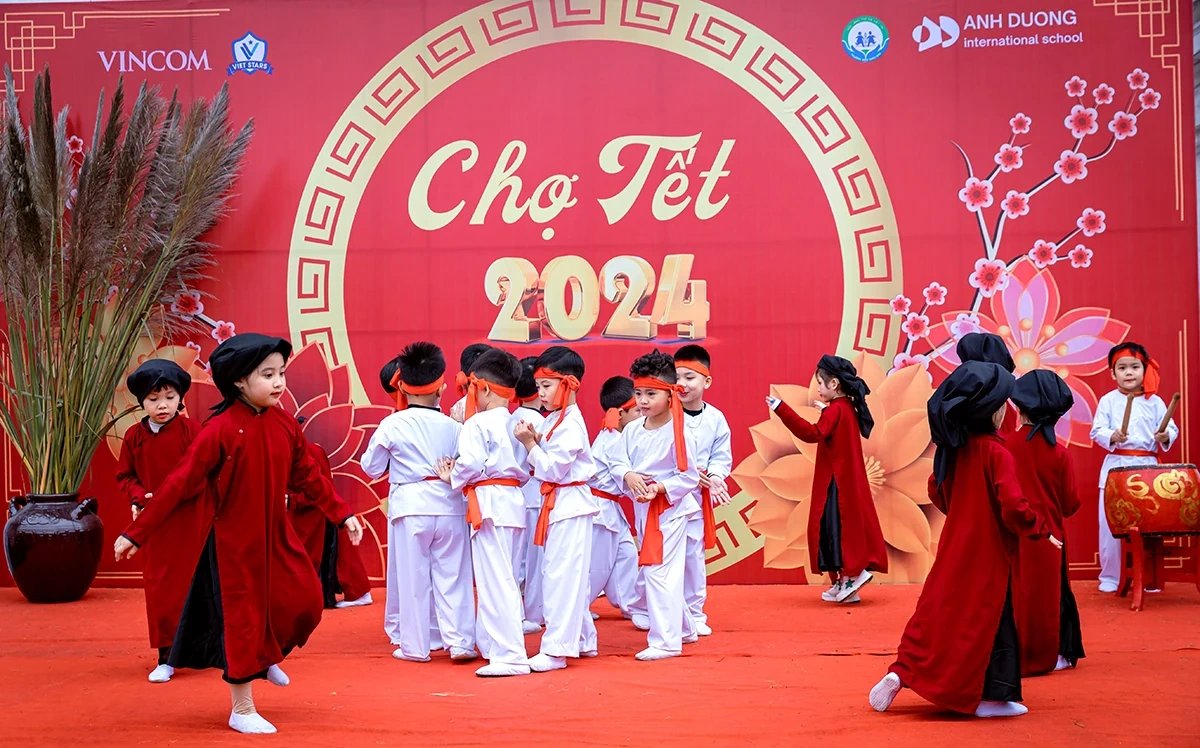 Rộn ràng ngày Tết quê em