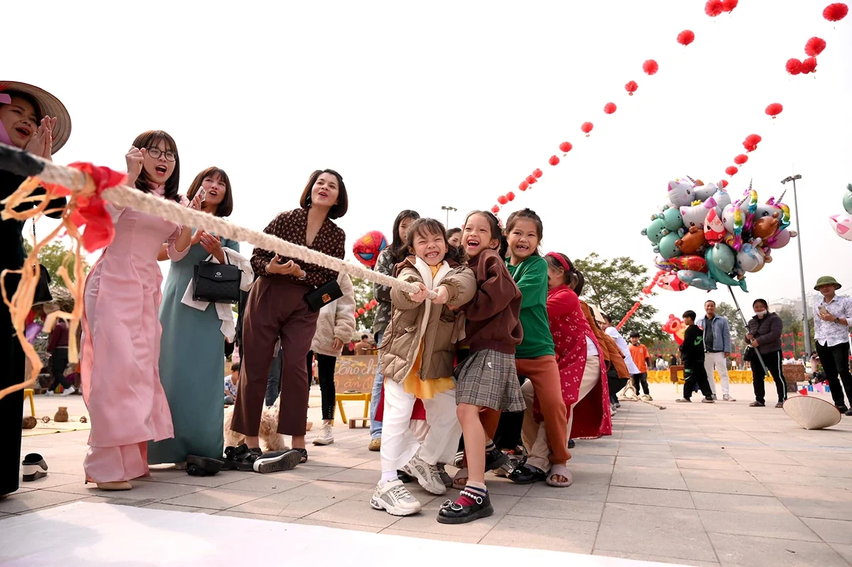 Rộn ràng ngày Tết quê em