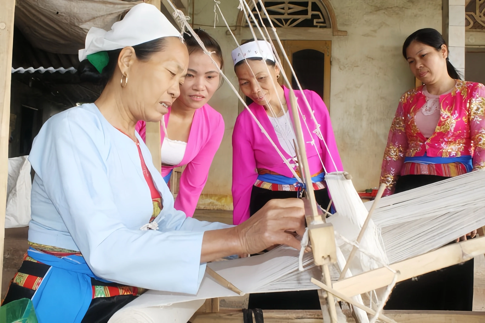 Nghề dệt thổ cẩm của người Mường (Phú Thọ) vào Danh mục Di sản văn hóa phi vật thể quốc gia