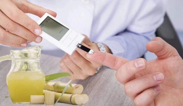 Người bệnh đái tháo đường có nên uống nước mía?