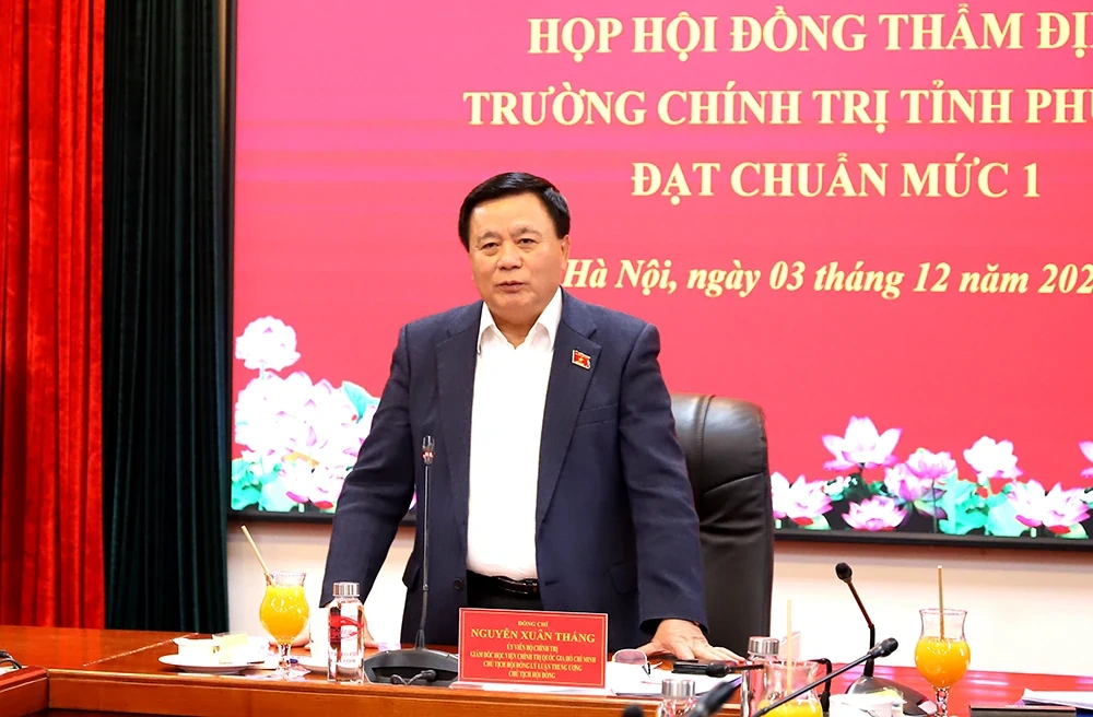 Họp Hội đồng thẩm định Trường Chính trị tỉnh Phú Thọ đạt chuẩn mức 1
