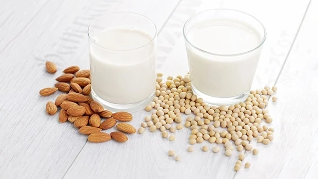 Đồ uống nào giúp giảm chứng ợ nóng?
