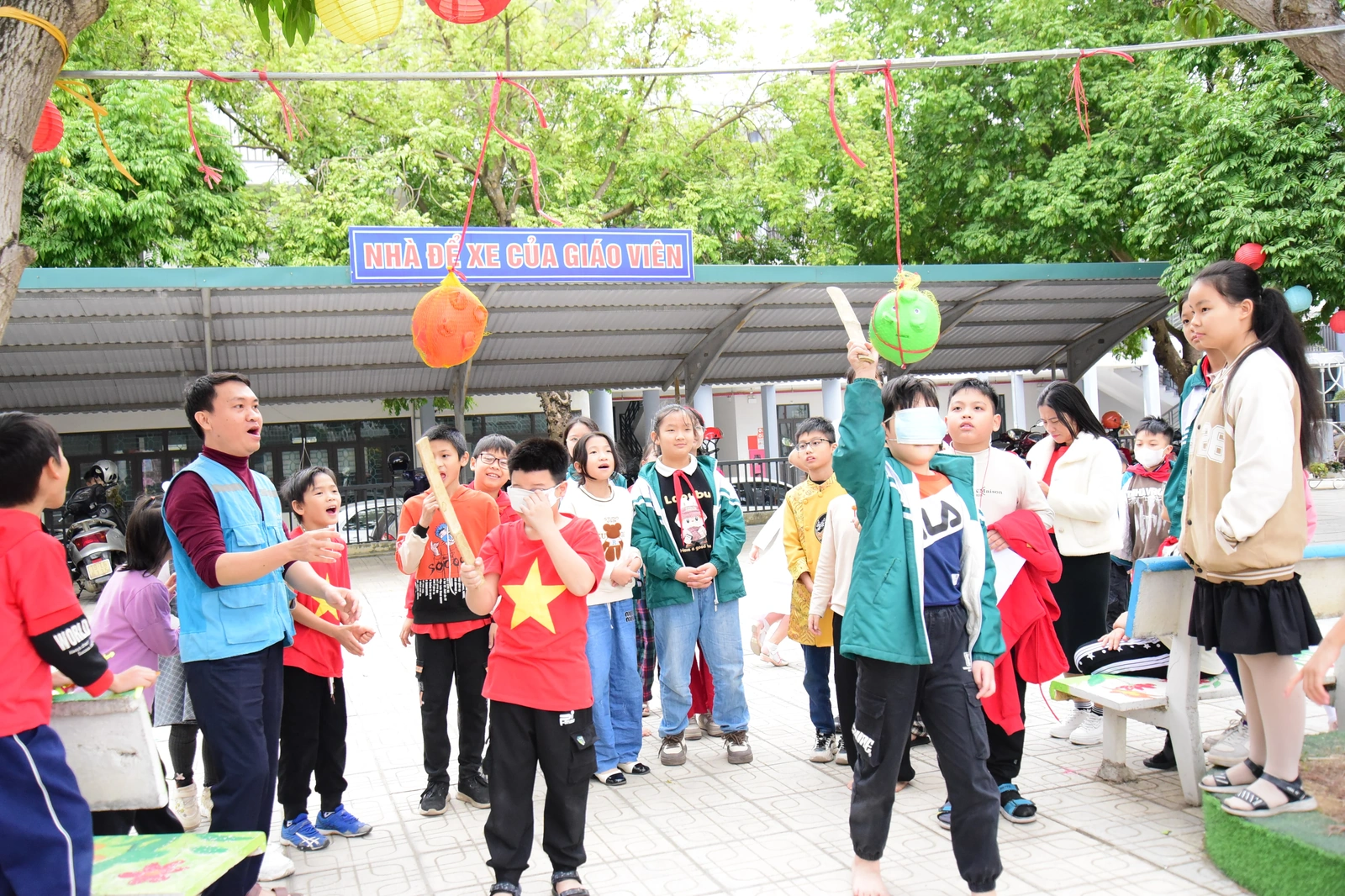 Trường Tiểu học Tiên Cát tổ chức “Ngày Tết quê em”