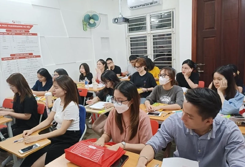 Hoa Ngữ Đông Phương – Học tiếng Trung XKLD ở Bình Dương uy tín