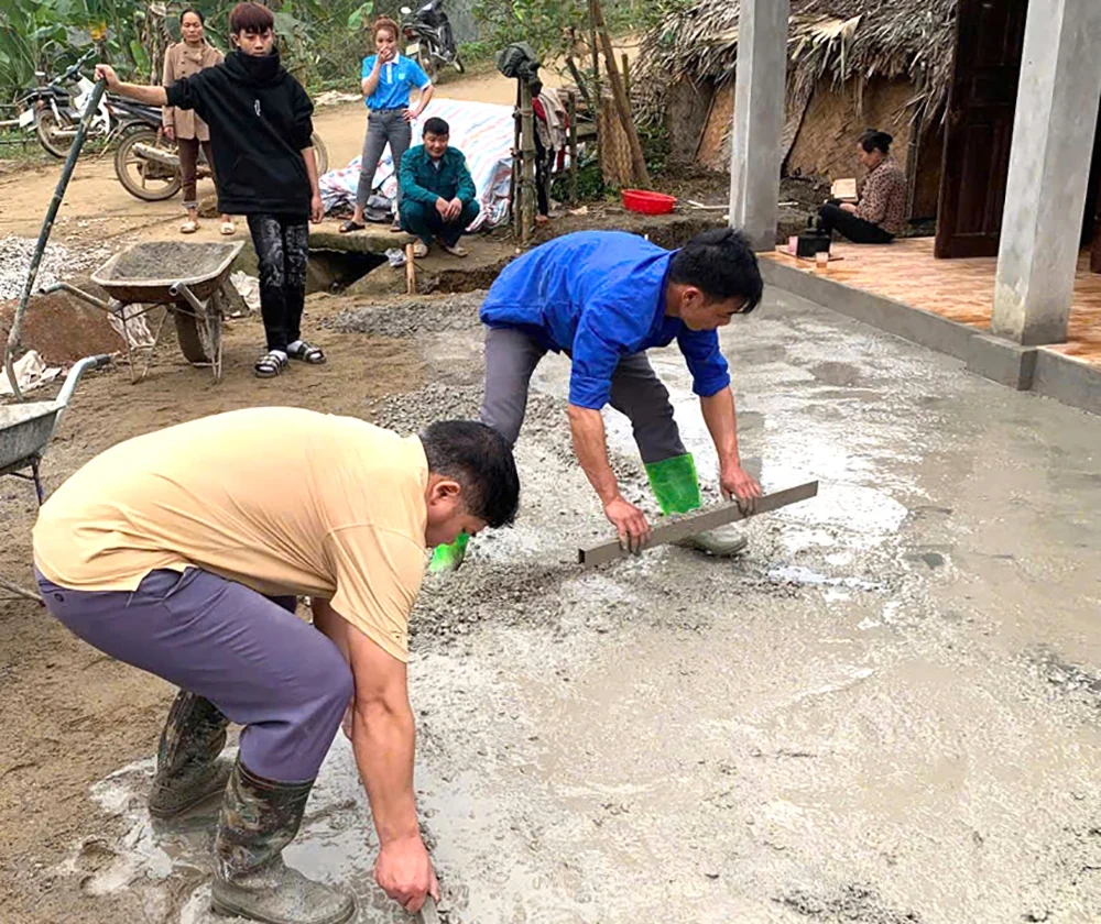 Sức trẻ tháng Ba