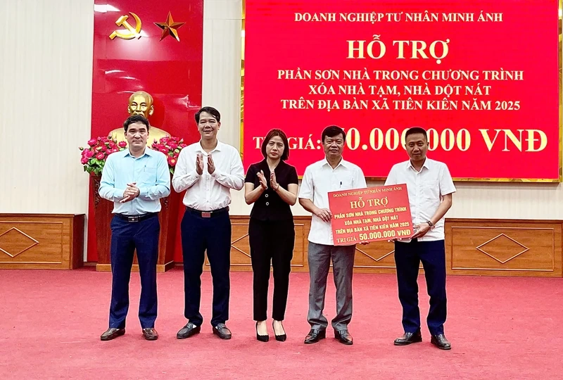 Lâm Thao quyết tâm hoàn thành xóa nhà tạm, nhà dột nát trong quý II