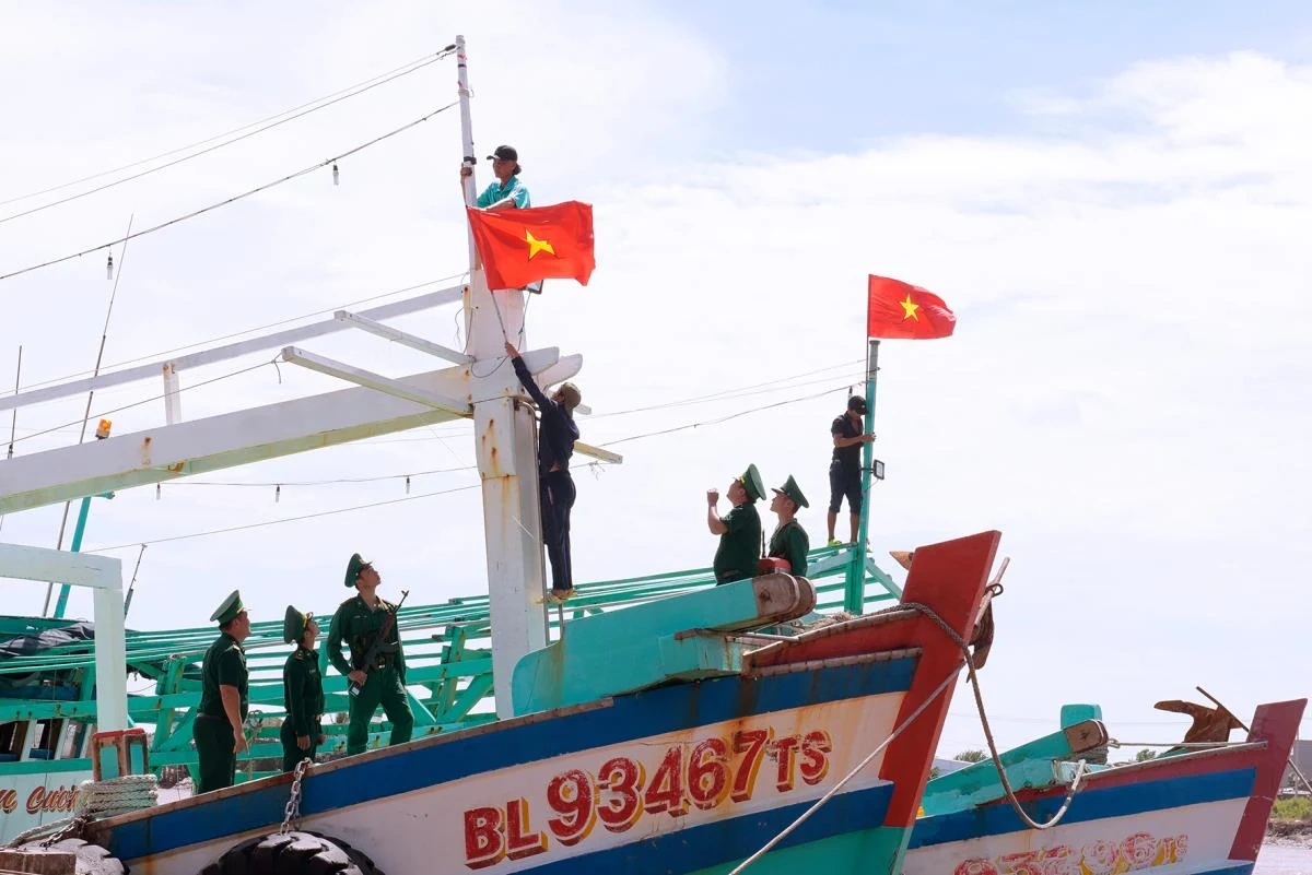 Giữ vững an ninh trật tự khu vực biên giới biển