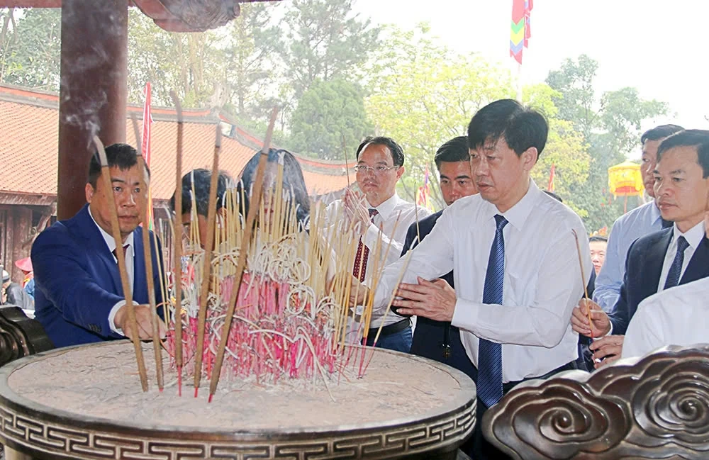 Lễ giỗ Đức Quốc Tổ Lạc Long Quân