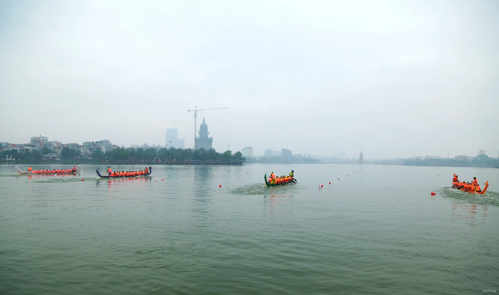 Bạch Hạc vô địch giải Bơi chải thành phố Việt Trì mở rộng